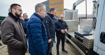 КАМЕРИТЕ ПОКАЖУВААТ МИНИМАЛНИ ОТСТАПКИ: Висока точност и подготвеност на системот „Безбеден град“, тврди Тошковски