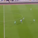 Македонец даде гол од центар! (Видео)