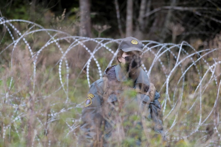 Летонија заврши со изградба на ограда долга 280 километри по должината на источната граница со Русија