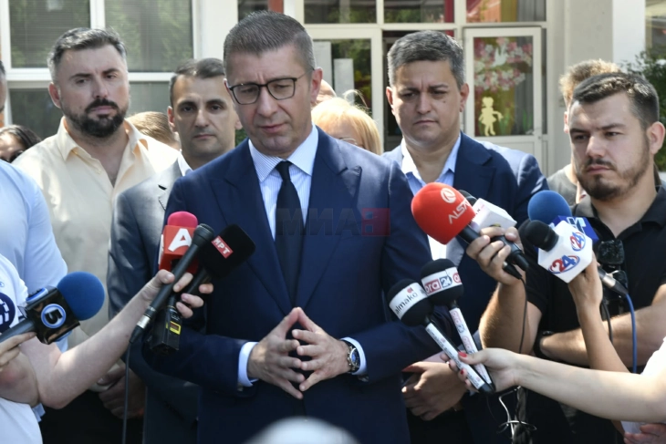 Протоколите не се дел од преговарачката рамка, а ставот на бугарската страна е поинаков поради егзибициите на претходната влада, вели Мицкоски