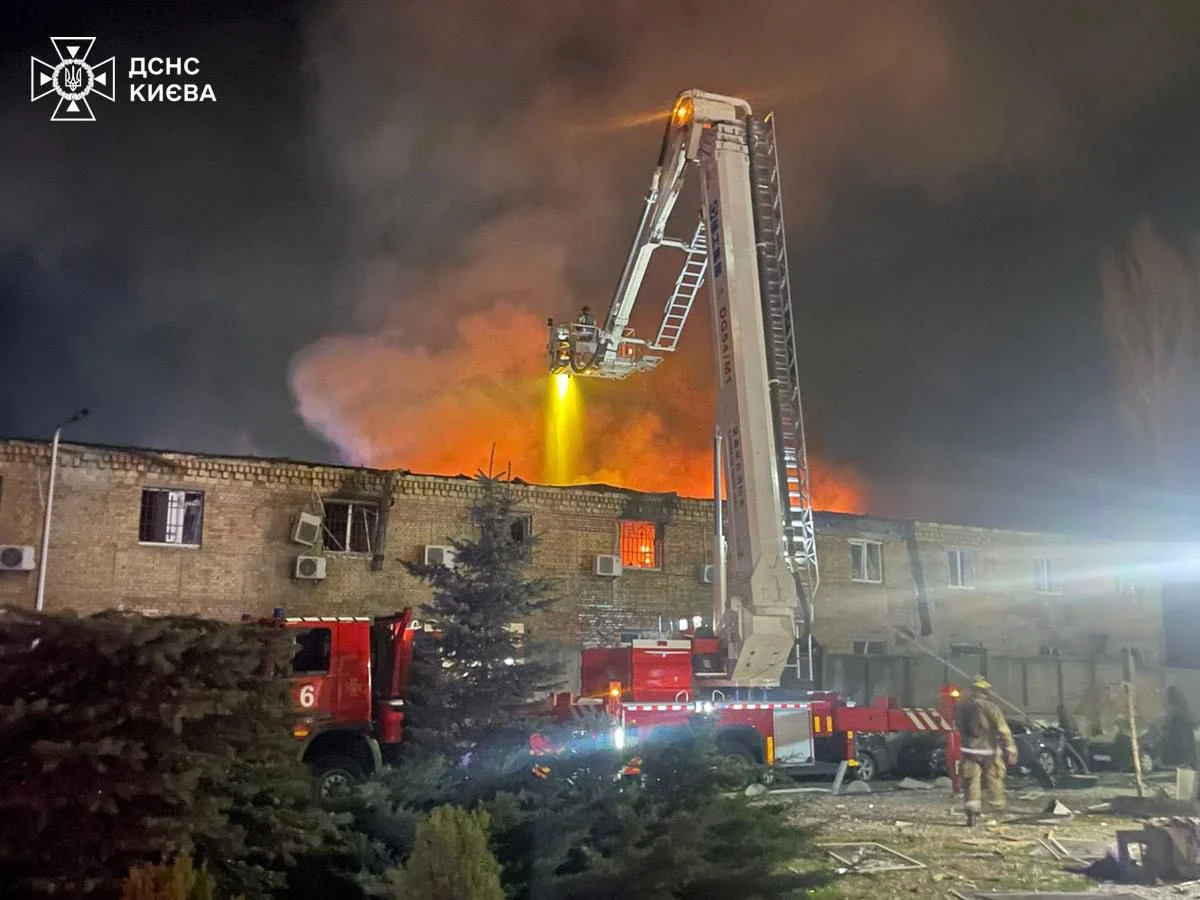 (Видео) Таткото на убиеното момче во Украина: „Не ја слушнавме ни сирената, немавме време да избегаме“