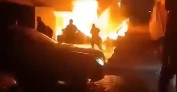 ПОЖАР ВО СТАН ВО ТЕТОВО: Таткото починал, синот со изгореници е хоспитализиран