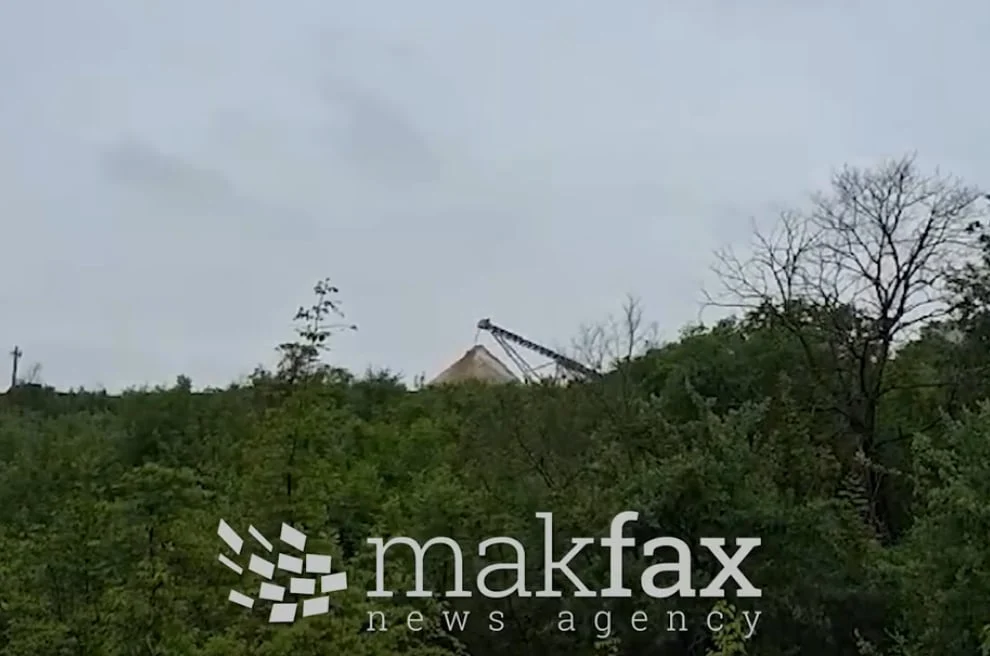 (Видео) Облаци камена прашина и силна бучава се шират од рудникот во Бразда, жителите очајни: Заробеници сме во сопствените куќи