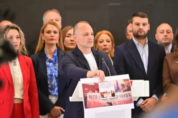(ВИДЕО) Обидот за дефокус преку Платформата за промени во СДСМ нема да успее, вели Филипче