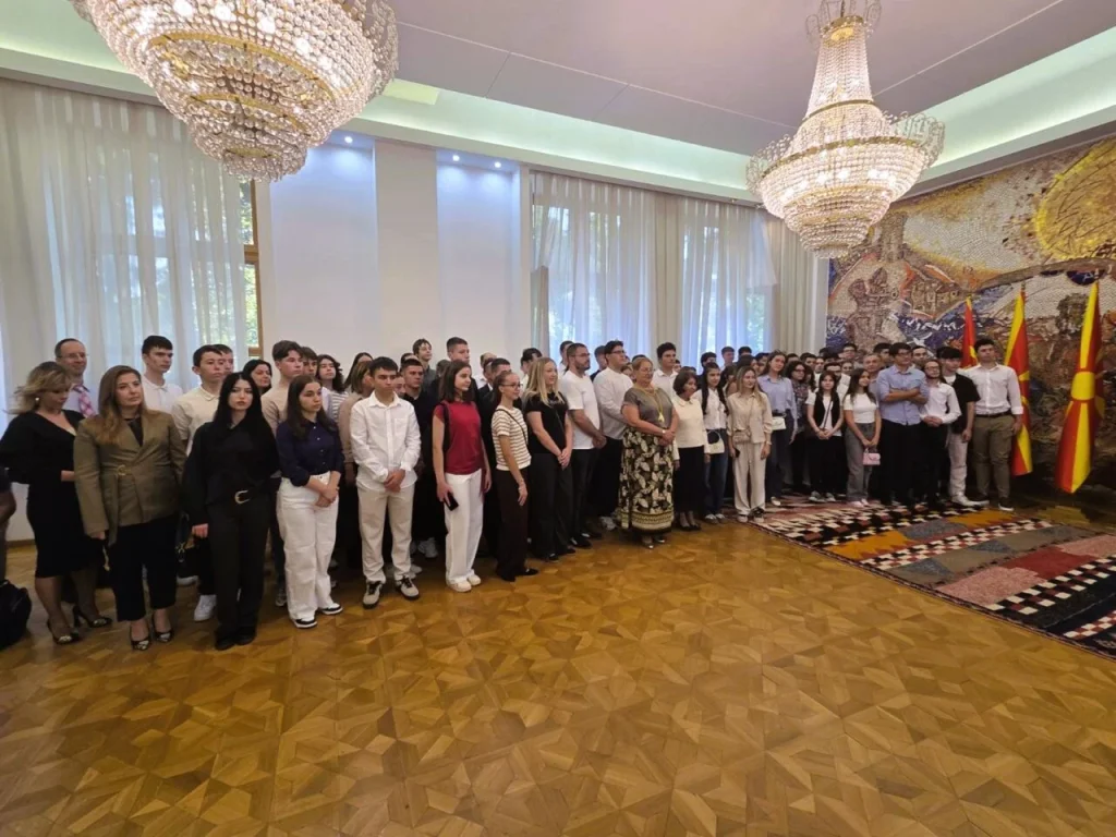 Јаневска: Зголемена е поддршката за талентираните ученици, поттикнуваме поголемо учество на меѓународни олимпијади и натпревари