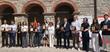 Сиљановска-Давкова: Од нас зависи дали најдобрите инженери ќе останат во земјата, тие се непроценлив капитал на државата
