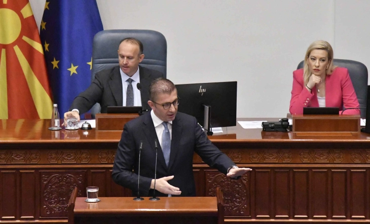 Мицкоски до Филипче: Инфлацијата во јуни 2026 година е 3,4%, инфлацијата во јуни 2022 беше 14,7%, со вас бевме на врвот по бројот на починати во корона кризата кога се обидувавте да набавувате вакцини преку компанија Стабри во Хонг Конг