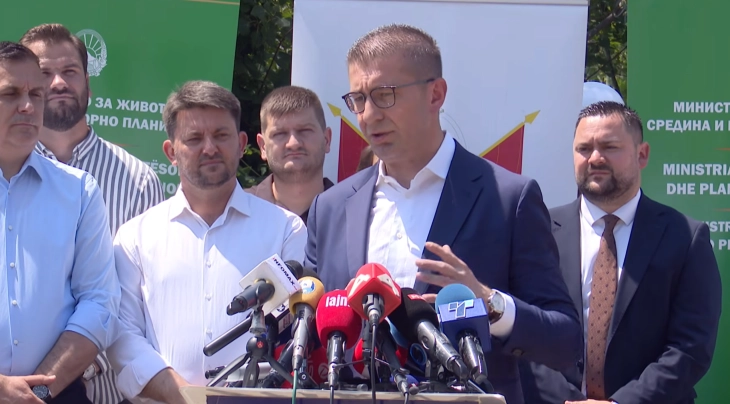 Додека сум премиер, приоритет ќе ми бидат граѓаните и во таа насока ќе се движат политиките на Владата, вели Мицкоски