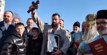 Крстот во Скопје го фати 24-годишниот Дарко Митровиќ