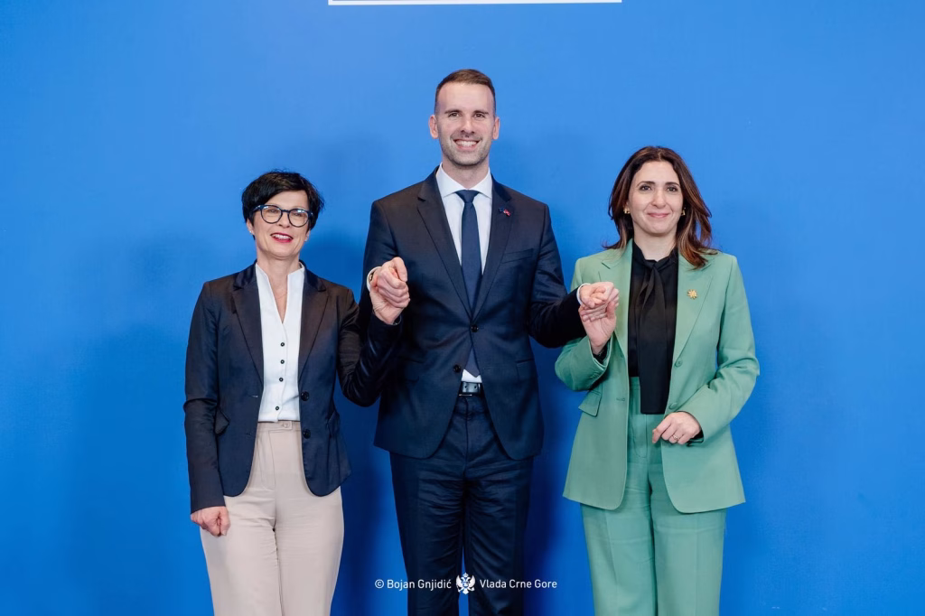 Црна Гора привремено го затвора Поглавјето 21 во преговорите со ЕУ