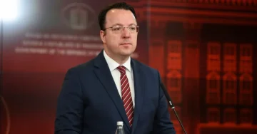 Николоски: Воведовме 21 нова дестинација од аеродромите, забележавме рекордни 3,5 милиони патници, нова инфраструктура и брз развој на туризмот