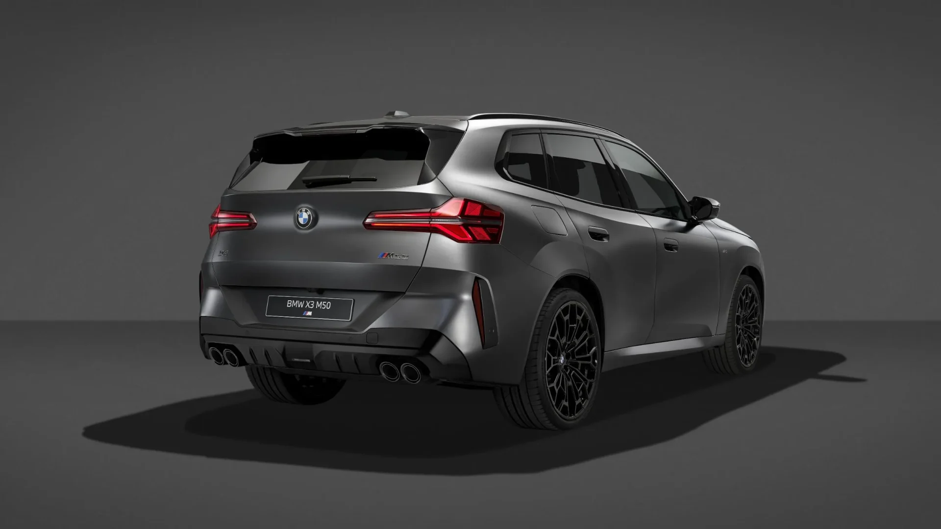 BMW X3 M50 xDrive доби повеќе моќ и нов Black Package