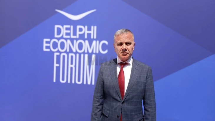 Димитровски од Делфи: ЕУ да направи конкретни чекори и да постави конкретни рокови за проширувањето со Западен Балкан