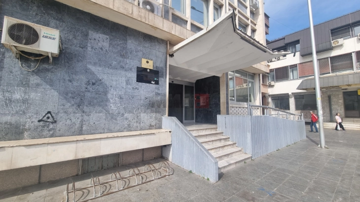 Во акција на МВР приведен е поранешен раководител на УЈП во Штип, активности се преземаат и на други локации