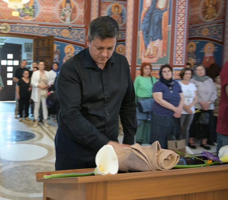 Во општина Илинден одбележан празникот „Св. Константин и Елена“