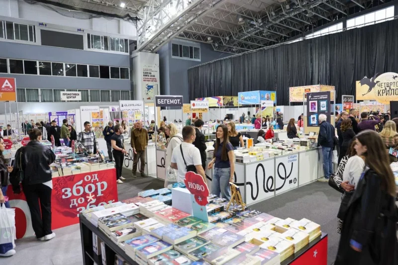 Отворен Саемот на книгата 2026 во Скопје: „Кој чита, живее илјада животи пред да умре“