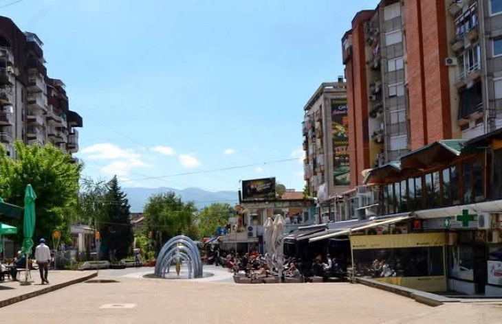 Пожар во објект во трговскиот центар во Кочани, се запалило црево од плинска боца