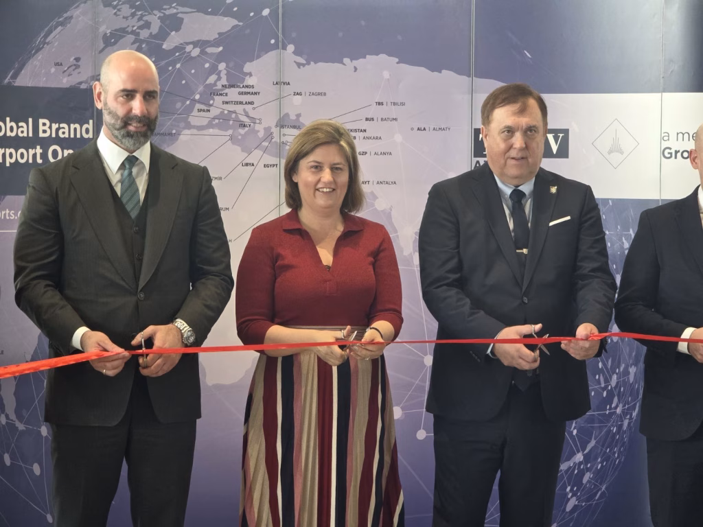 Скопје–Прага повторно со директен лет: Се реализира иницијативата на Божиновска за олеснување на бизнис-комуникацијата и поврзаноста