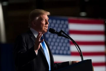 НАПАДИТЕ ВРЗ ИРАН ОТКАЖАНИ: Трамп тврди дека преговорите се на највисоко ниво