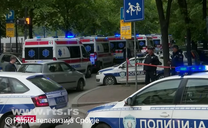 Пријави за поставени бомби во повеќе белградски училишта и два други града во Србија
