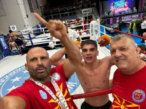 Калин Бабоски и Томи Андонов се борат за златни медали на Светското кик бокс првенство