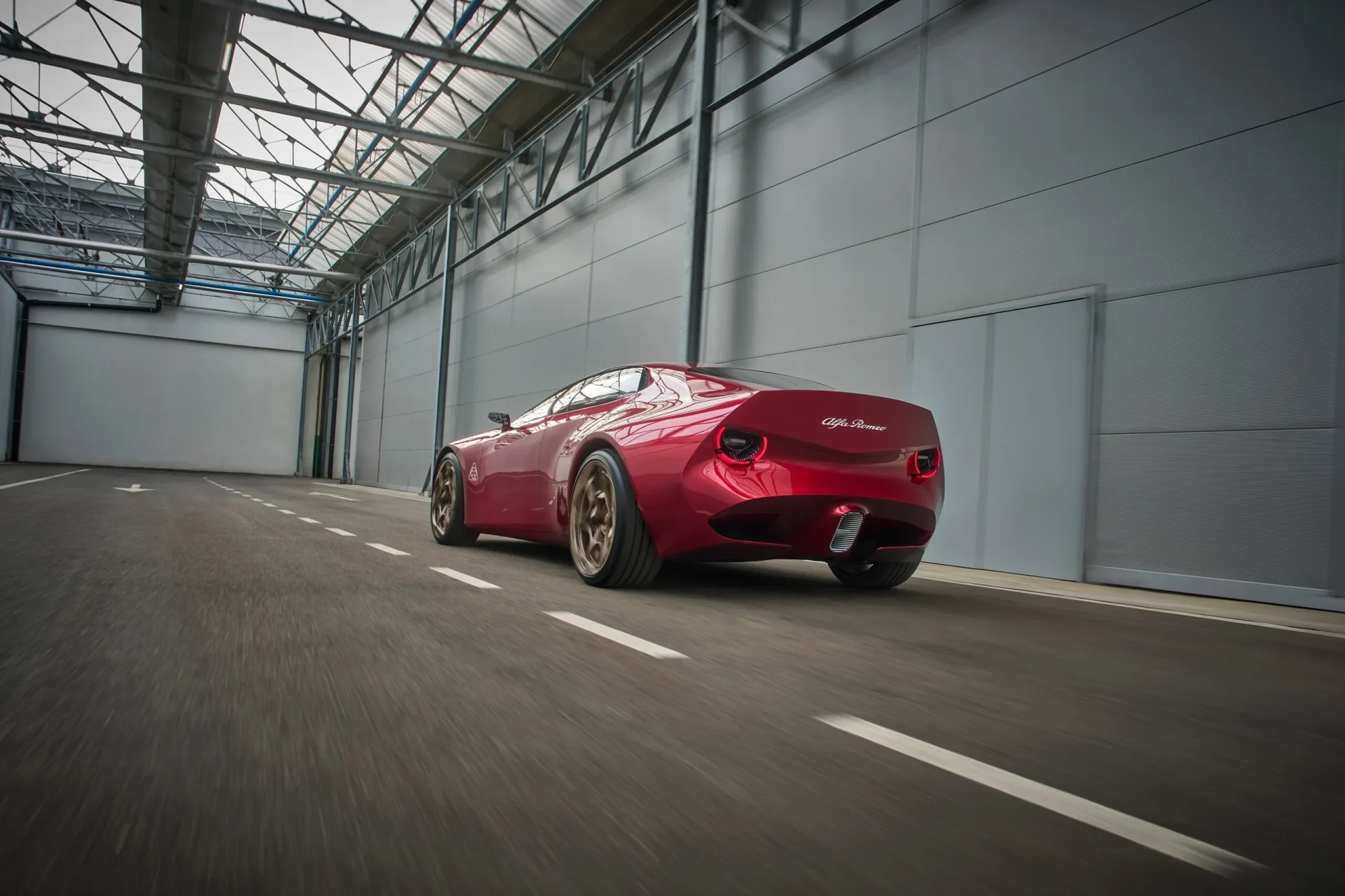 Alfa Romeo Cuorerosso го најавува новото лице на италијанската марка