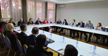 Јаневска: Владата дава приоритет на високото образование и науката