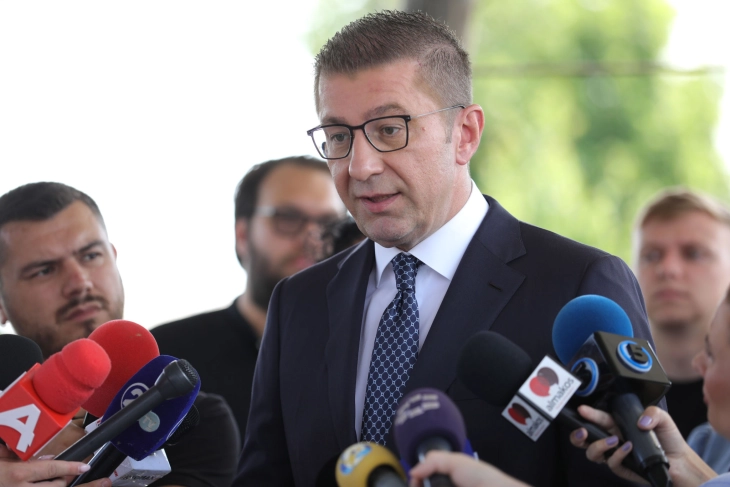 Мицкоски: Ги прифаќаме сите барања на СДСМ и Левицата за Изборниот законик, освен електронското гласање на дијаспората, нема да се кандидирам за претседател