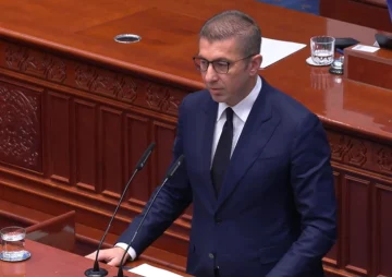 НЕМА ПОМЕСТУВАЊЕ НИТУ МИЛИМЕТАР: ЕУ останува стратешка цел, истакна Мицкоски