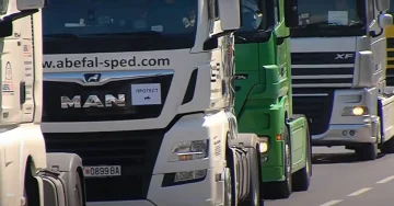 НАПЛАДНЕ БЛОКАДА НА ГРАНИЦИТЕ: Превозниците бараат решение за престојот во шенген-зоната