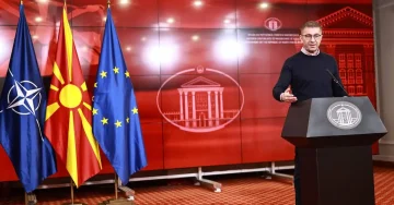 Мицкоски: Прво внатрепартиските реформи – во мај и јуни следуваат разговори за рокади и промени во Владата