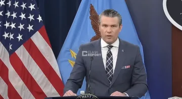 (ВИДЕО) Хегсет: Денес доаѓа најголемиот удар врз Иран досега, смрт и уништување од воздух