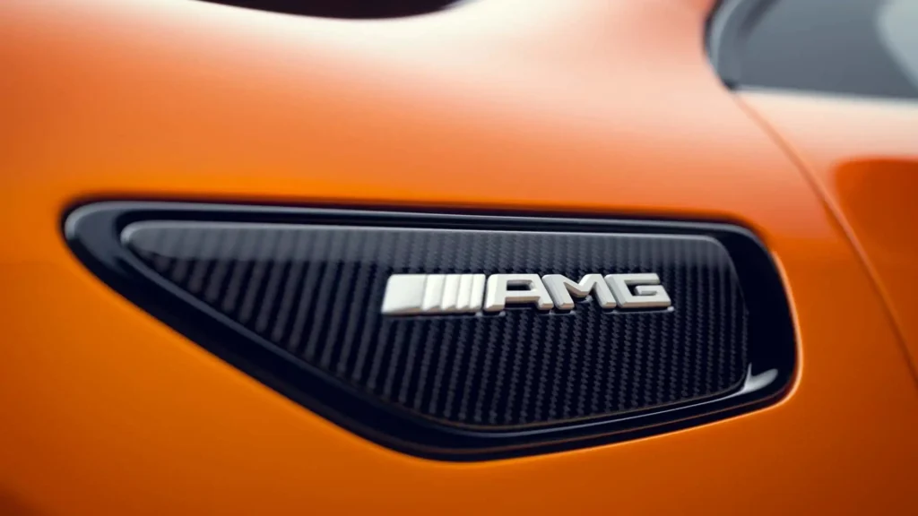 Mercedes ги враќа V8 моторите – AMG менува курс по реакциите на пазарот