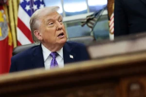 Трамп вели дека Путин се согласил Русија да не ја напаѓа Украина една недела