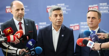 Вреди се обединува: Фокус на концепти и програма, не лидерство