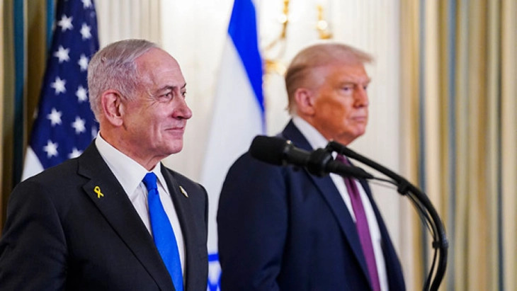 Трамп на средба со Нетанјаху: Постигнат голем напредок во петминутен разговор