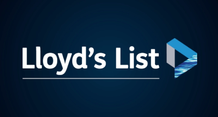 Најмалку 77 бродови поминале низ Ормускиот Теснец од почетокот на воените дејствија во регионот, според нецелосни податоци