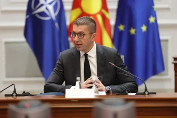 (АНАЛИЗА) ГРАЃАНИТЕ МУ ВЕРУВААТ НА МИЦКОСКИ: ВМРО-ДПМНЕ со убедлива предност на анкетите