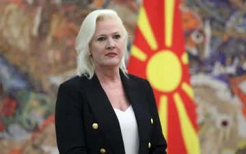 Агелер се збогува од Македонија: Бидете храбри, силни и верувајте во својата земја