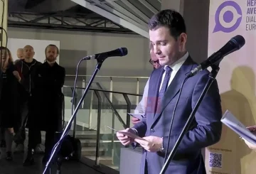 ЕВРОПСКАТА ПЕРСПЕКТИВА МОРА ДА БИДЕ КРЕДИБИЛНА: Напредокот на кандидатите треба да зависи од реформите и исполнувањето на критериумите, вели Муцунски