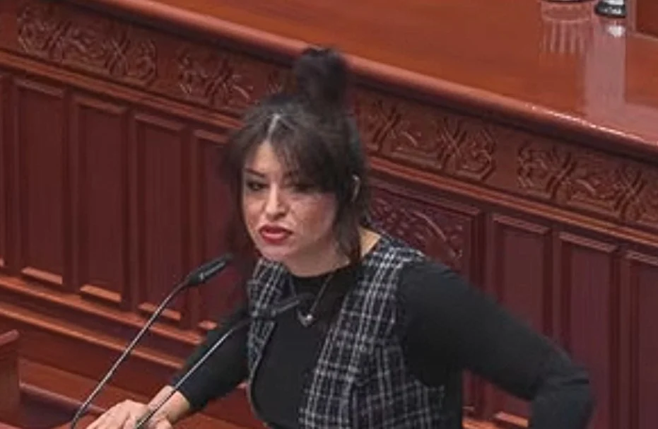 (Видео) Мојсоска: Божиновска е на добар пат Македонија да ја претвори во рударска колонија на странскиот капитал