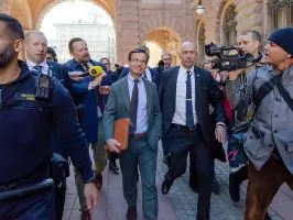 Шведскиот премиер Улф Кристерсон поднесе оставка по поразот на изборите