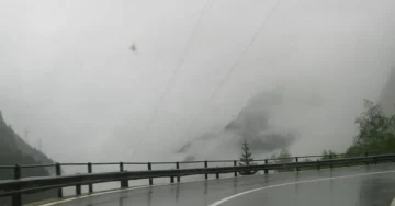 Магла го намали видот на повеќе патни правци во земјава