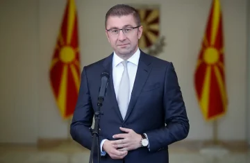 ДОДЕКА Е ОВАА ВЛАДА МИГРАНТИ НЕМА ДА ИМА: Контролата на границите останува приоритет, порача Мицкоски