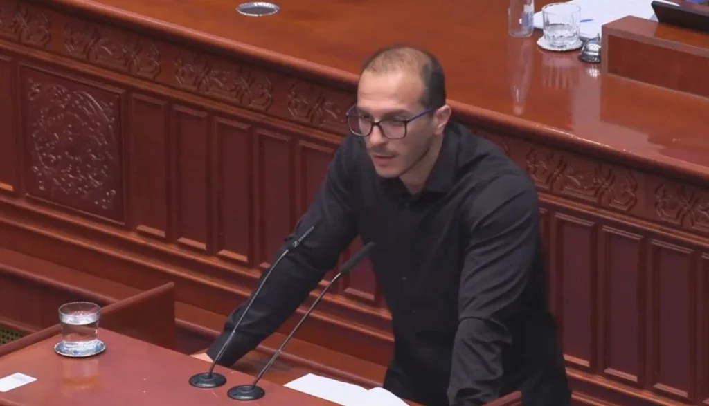 (Видео) Јанчев до Трипуновски: Македонија ја губи битката за храна, да ни ги затворат границите ќе умреме од глад
