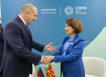 НЕ СМЕ САМО СОСЕДИ, ВИЕ СТЕ МИ ПРИЈАТЕЛКА: Радев на средба со Силјановска во Анкара
