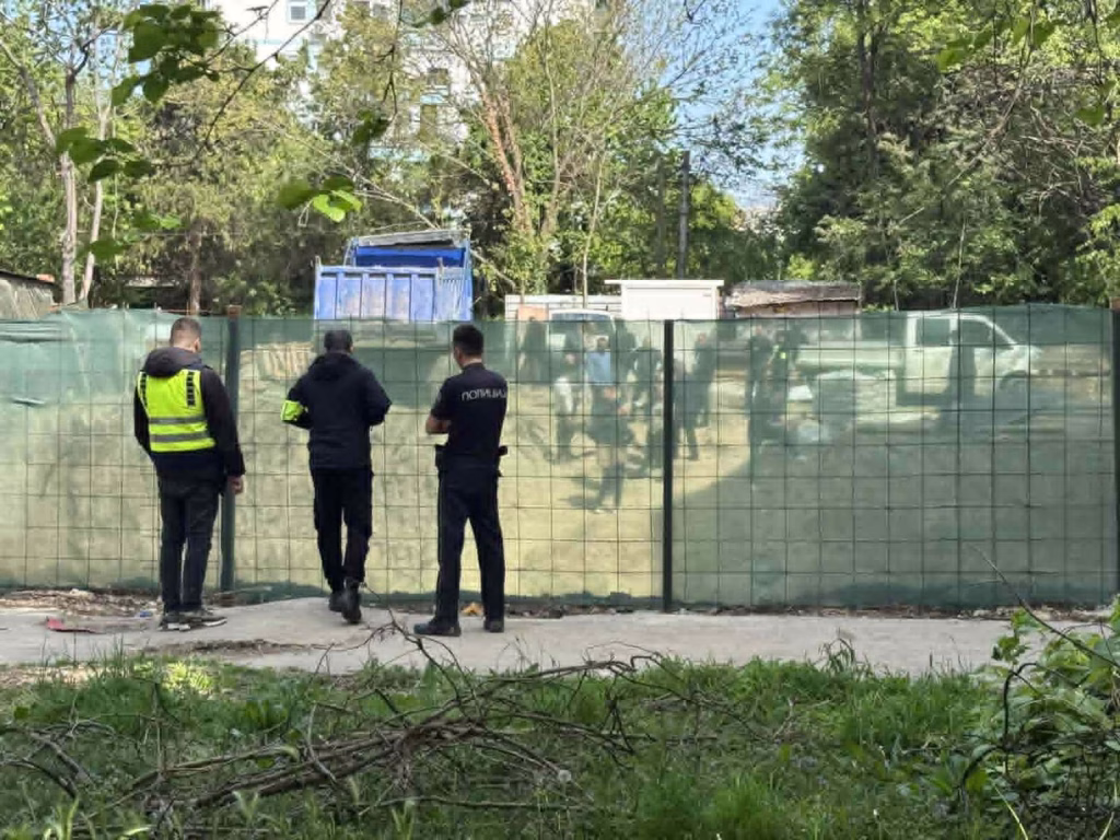 Позната состојбата на повредените работници: Еден е со тешки скршеници, двајца поминале со контузии