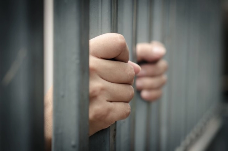 Италија усвои закон со кој на илјадници затвореници кои се зависници им се овозможува да ја издржуваат казната дома