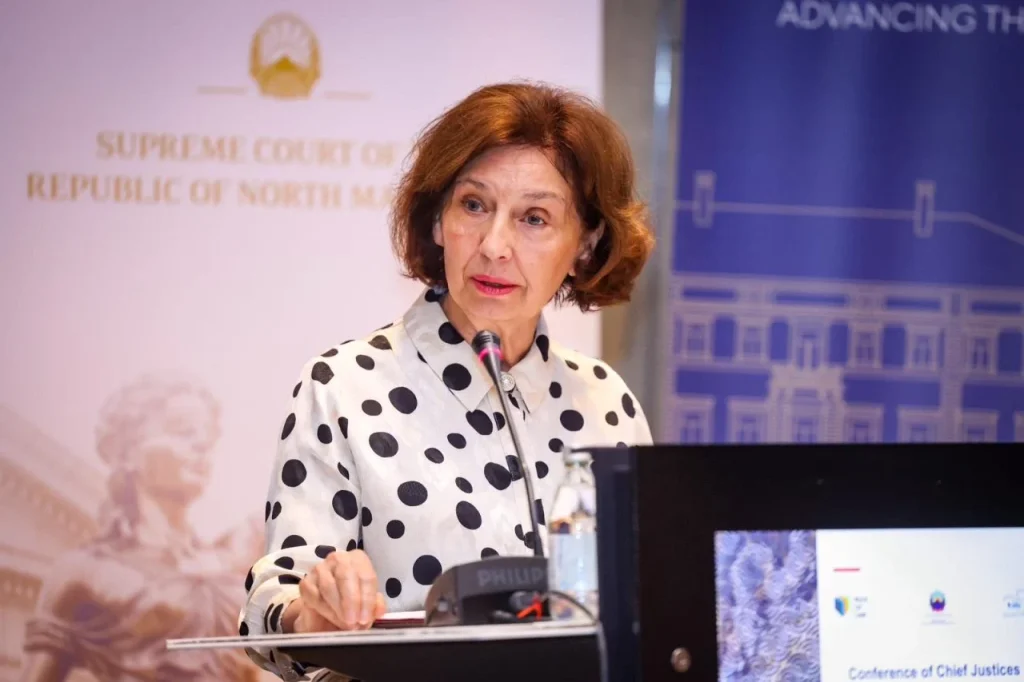 Во реал политиката се соочуваме со политика на сила  и потребна е одбрана, порача Сиљановска-Давкова на конференцијата на претседатели на врховни судови од Централна и Источна Европа