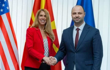 Мисајловски на средба со в.д. амбасадорката на САД: Продолжуваме да работиме на модернизацијата и развојот на одбранбените капацитети